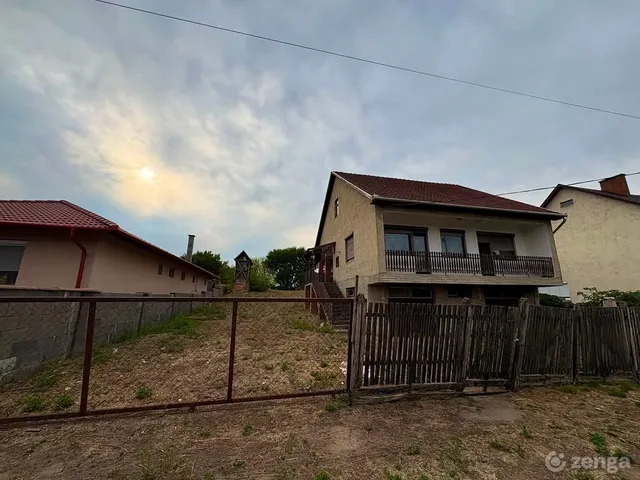 Eladó ház Téglás 120 nm