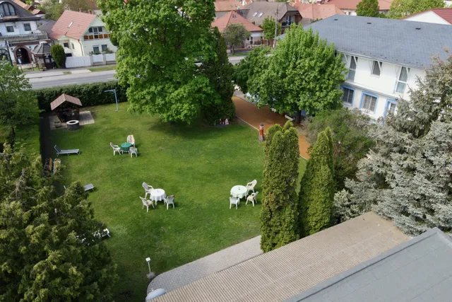 Eladó kereskedelmi és ipari ingatlan Hajdúszoboszló 480 nm
