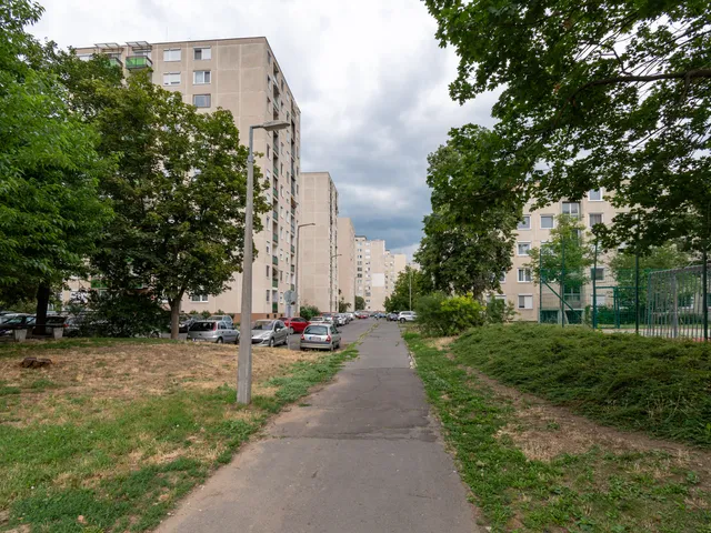 Eladó lakás Debrecen, Vénkert 53 nm