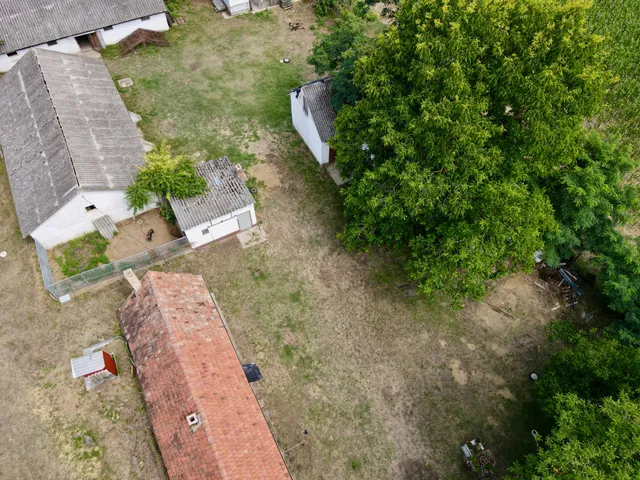 Eladó mezőgazdasági ingatlan Debrecen, Dombos 386 nm