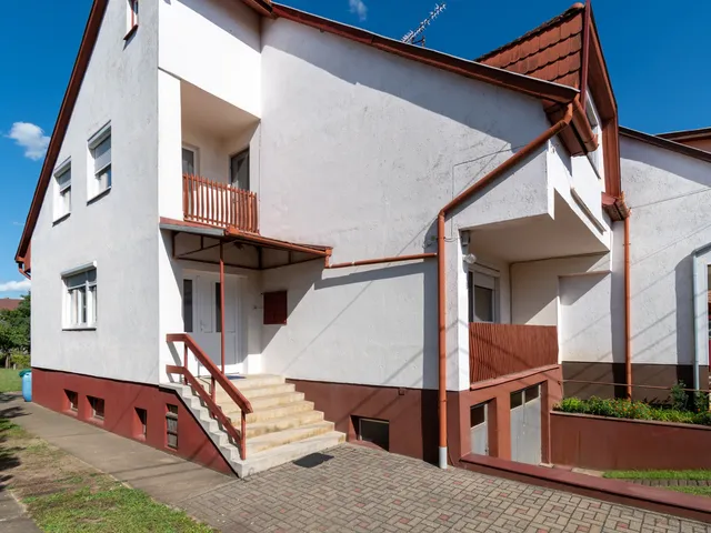 Eladó ház Debrecen, Csapókert 130 nm