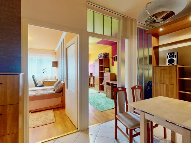 Eladó lakás Debrecen, Vargakert 61 nm