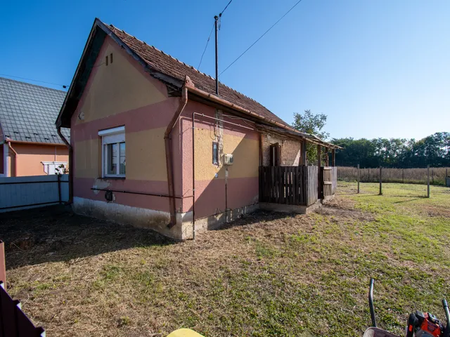 Eladó ház Nyíradony 34 nm