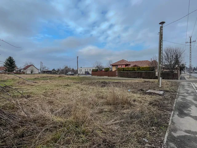 Eladó telek Debrecen 1065 nm