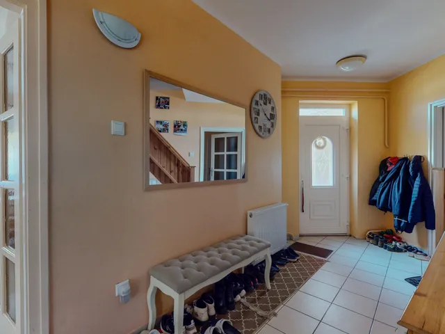 Eladó ház Debrecen, Boldogfalvikert 248 nm