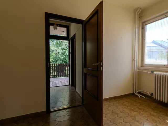 Eladó ház Debrecen, Postakert 195 nm
