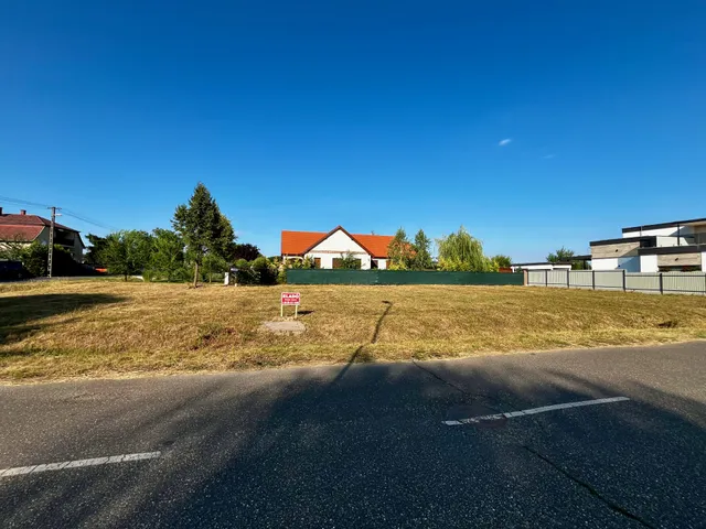 Eladó telek Debrecen, Józsa 640 nm