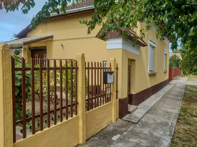Eladó ház Püspökladány 76 nm