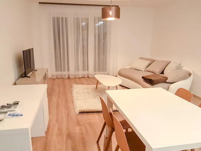 Kiadó lakás Debrecen, Egyetemváros 58 nm