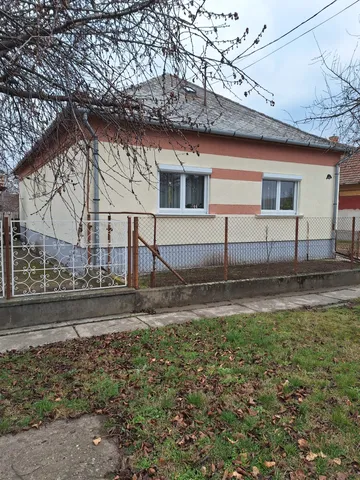 Eladó ház Jászboldogháza 78 nm
