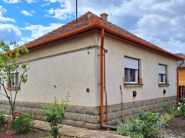 Eladó ház Jászboldogháza 64 nm