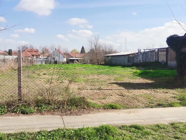 Eladó telek Jászfényszaru 1405 nm