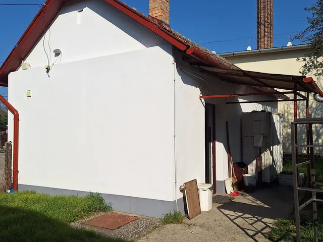 Eladó kereskedelmi és ipari ingatlan Jászboldogháza 25 nm