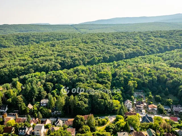 Eladó telek Miskolc 2638 nm