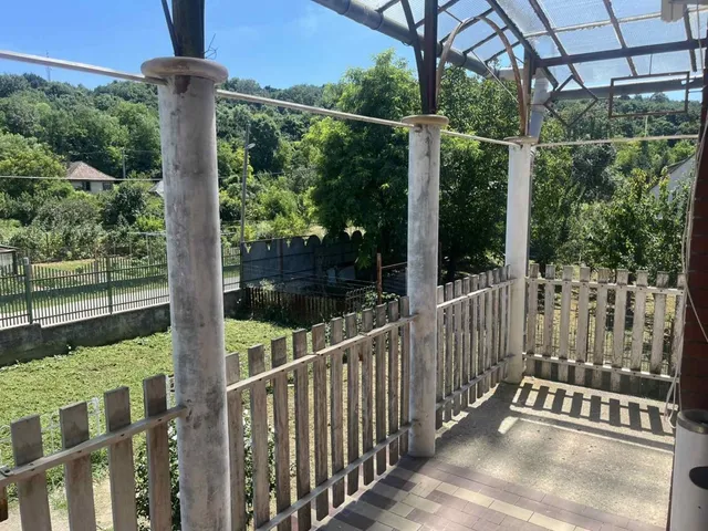 Eladó ház Szentistvánbaksa 200 nm