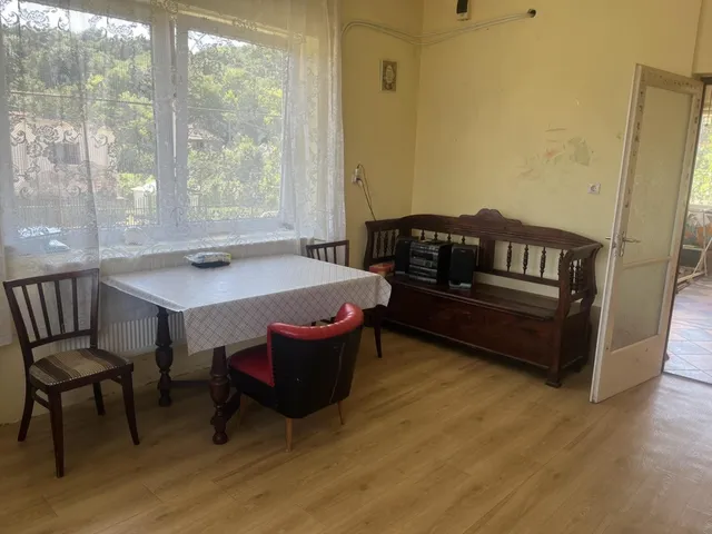 Eladó ház Szentistvánbaksa 200 nm