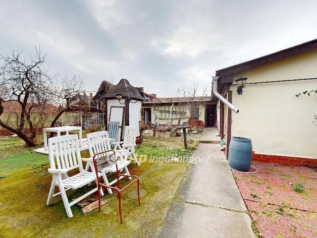 Eladó ház Mezőkövesd 212 nm