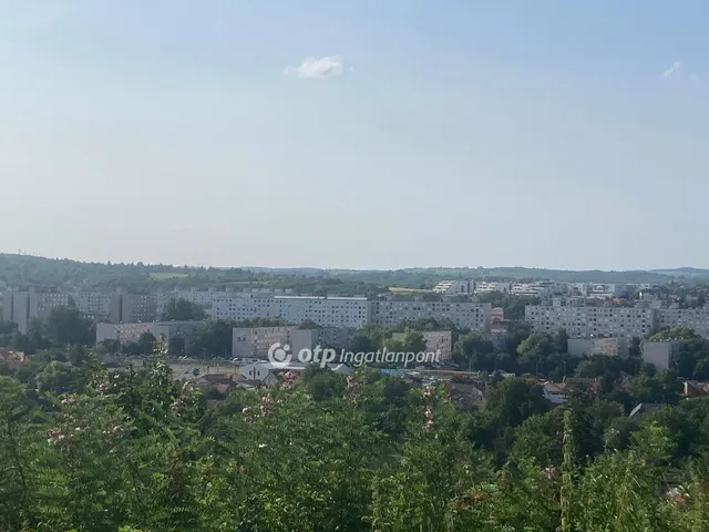 Eladó ház Miskolc, Avas 42 nm
