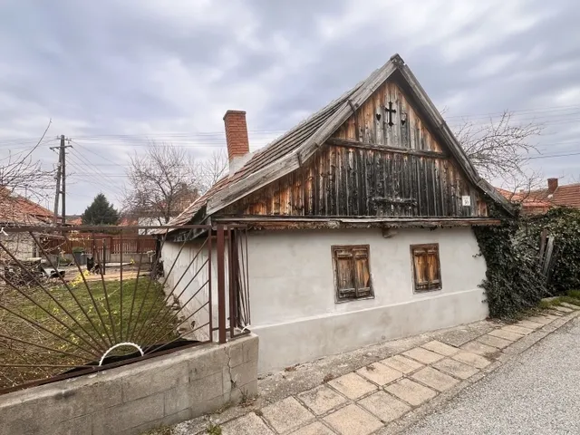 Eladó ház Mezőkövesd 38 nm