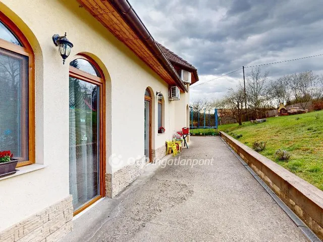 Eladó ház Kazincbarcika 185 nm