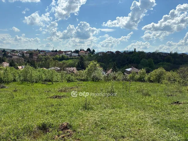 Eladó telek Miskolc 900 nm