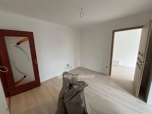 Eladó lakás Miskolc, Avas 54 nm