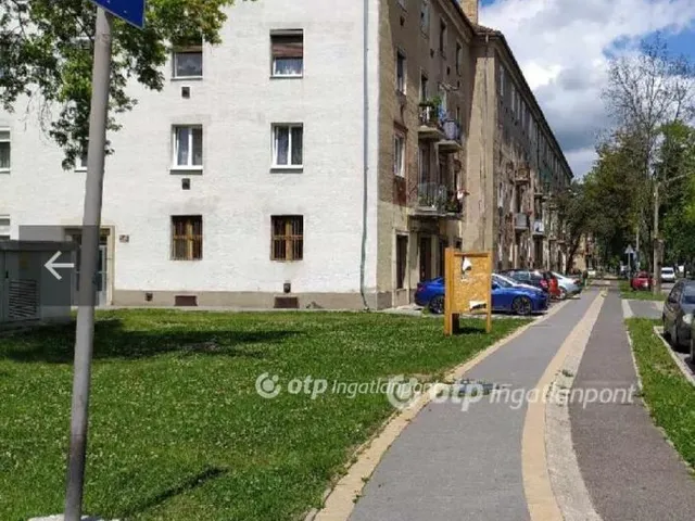 Eladó lakás Kazincbarcika 38 nm