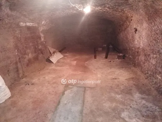Eladó ház Miskolc, Belváros 30 nm