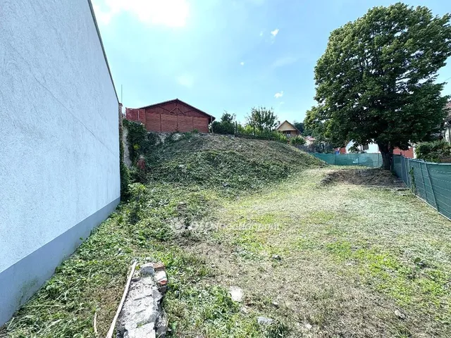 Eladó telek Miskolc, Belváros 406 nm