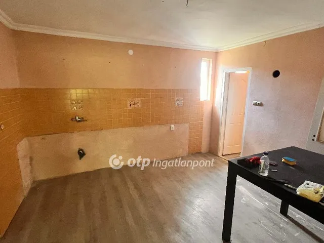 Eladó ház Emőd 81 nm