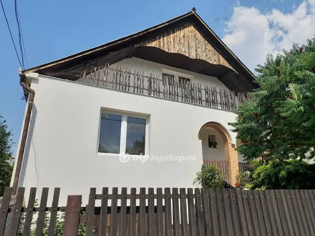 Eladó ház Sajószentpéter 140 nm