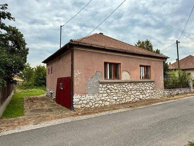 Eladó ház Miskolc 90 nm