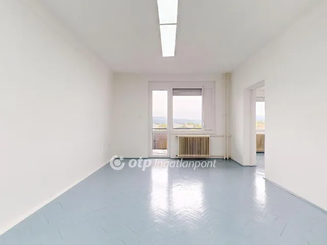 Eladó lakás Kazincbarcika, Belváros 58 nm