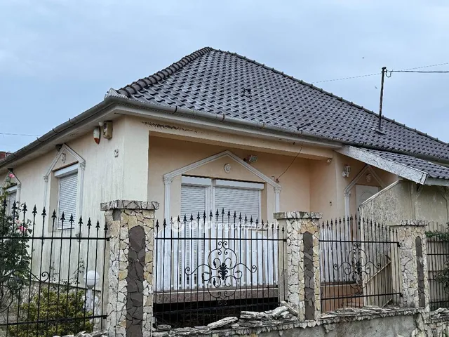 Eladó ház Felsőzsolca 100 nm