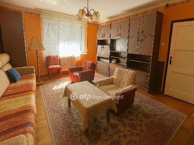 Eladó lakás Sajószentpéter 63 nm