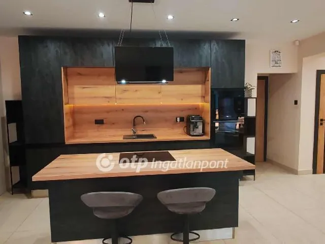 Eladó ház Miskolc, Szirma 110 nm