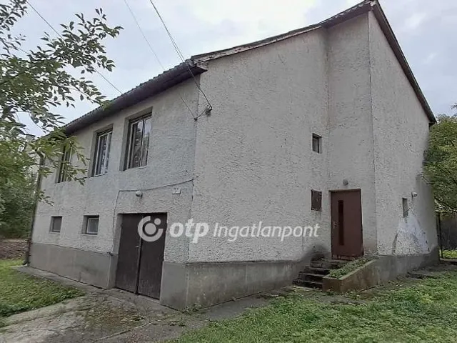 Eladó ház Miskolc 220 nm