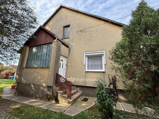 Eladó ház Onga 110 nm