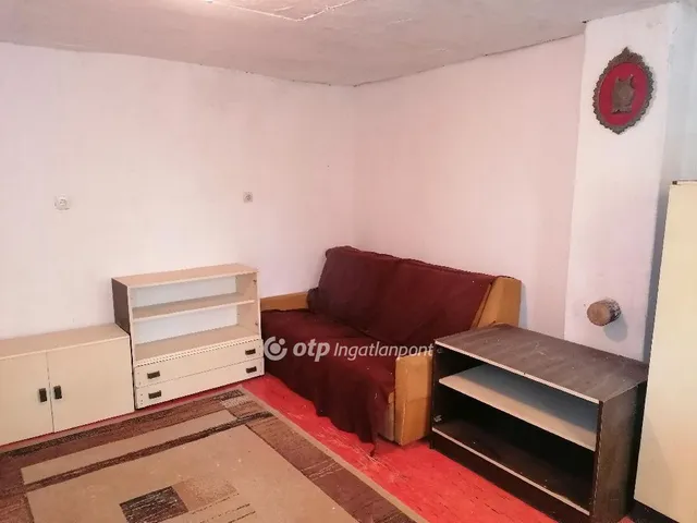 Eladó kereskedelmi és ipari ingatlan Miskolc, Belváros 30 nm