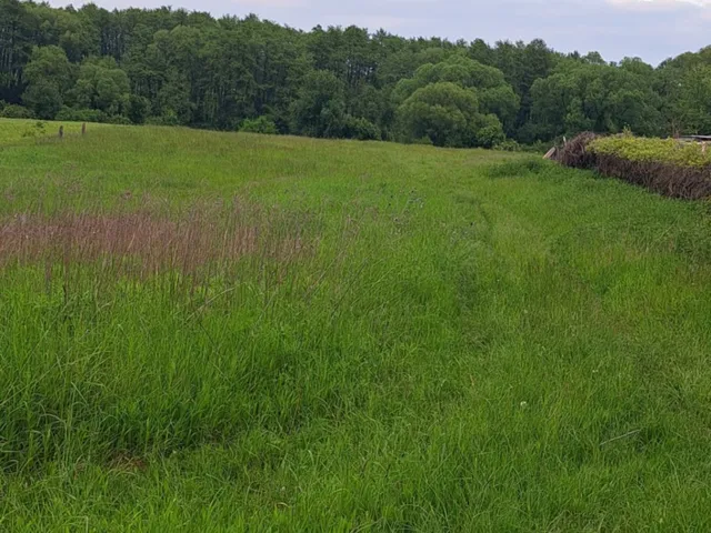 Eladó telek Környe 6866 nm