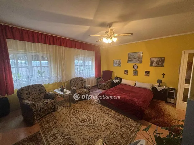 Eladó ház Forró 95 nm