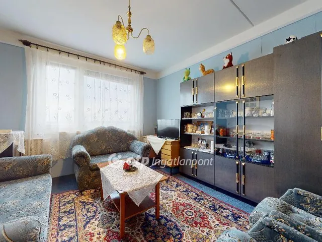 Eladó lakás Tiszaújváros 55 nm