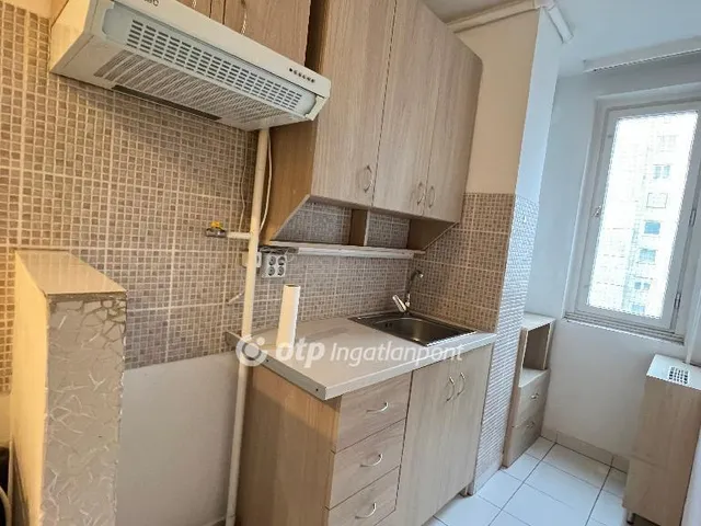 Eladó lakás Miskolc, Avas 37 nm