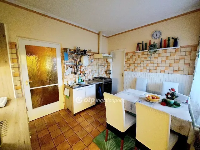 Eladó ház Alsózsolca 138 nm