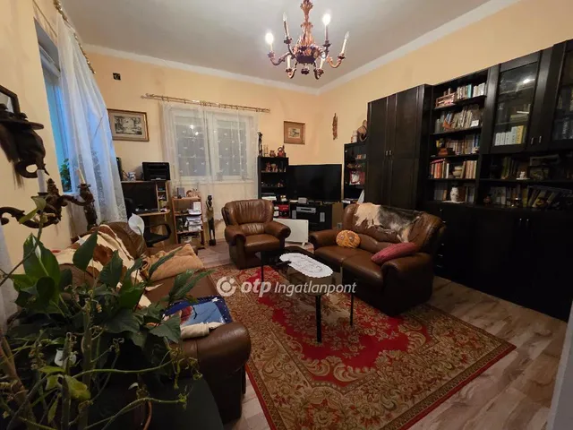 Eladó ház Szuhakálló 210 nm