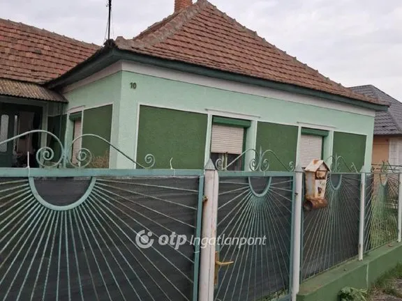 Eladó ház Taktaharkány 100 nm