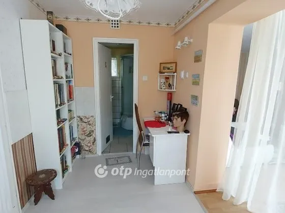 Eladó ház Ózd 211 nm