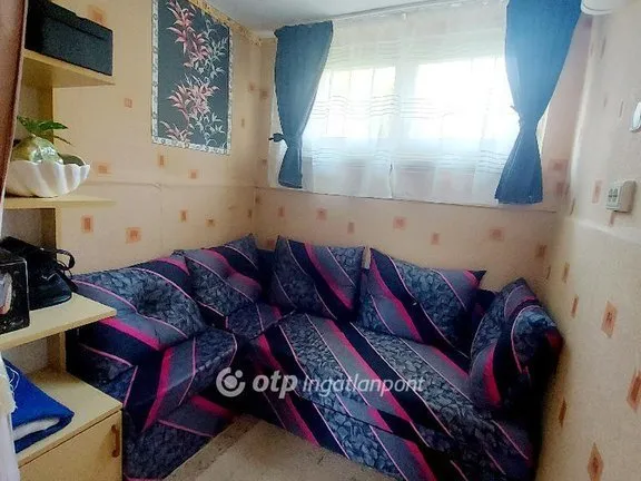 Eladó ház Ózd 211 nm