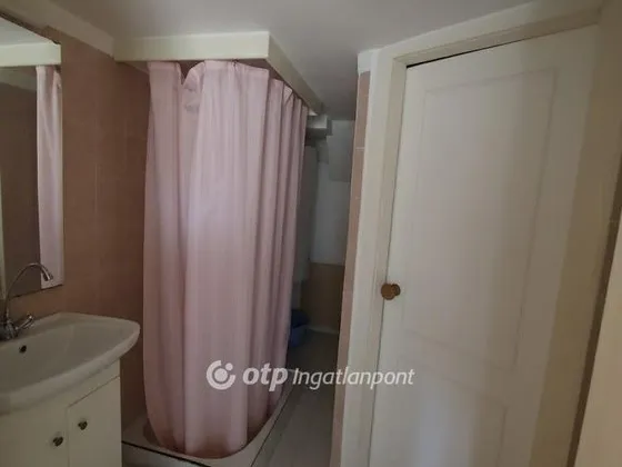 Eladó ház Ózd 211 nm