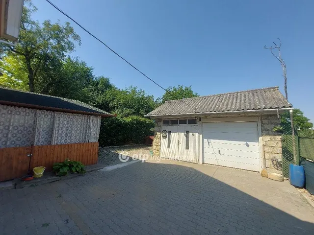 Eladó ház Ózd 211 nm